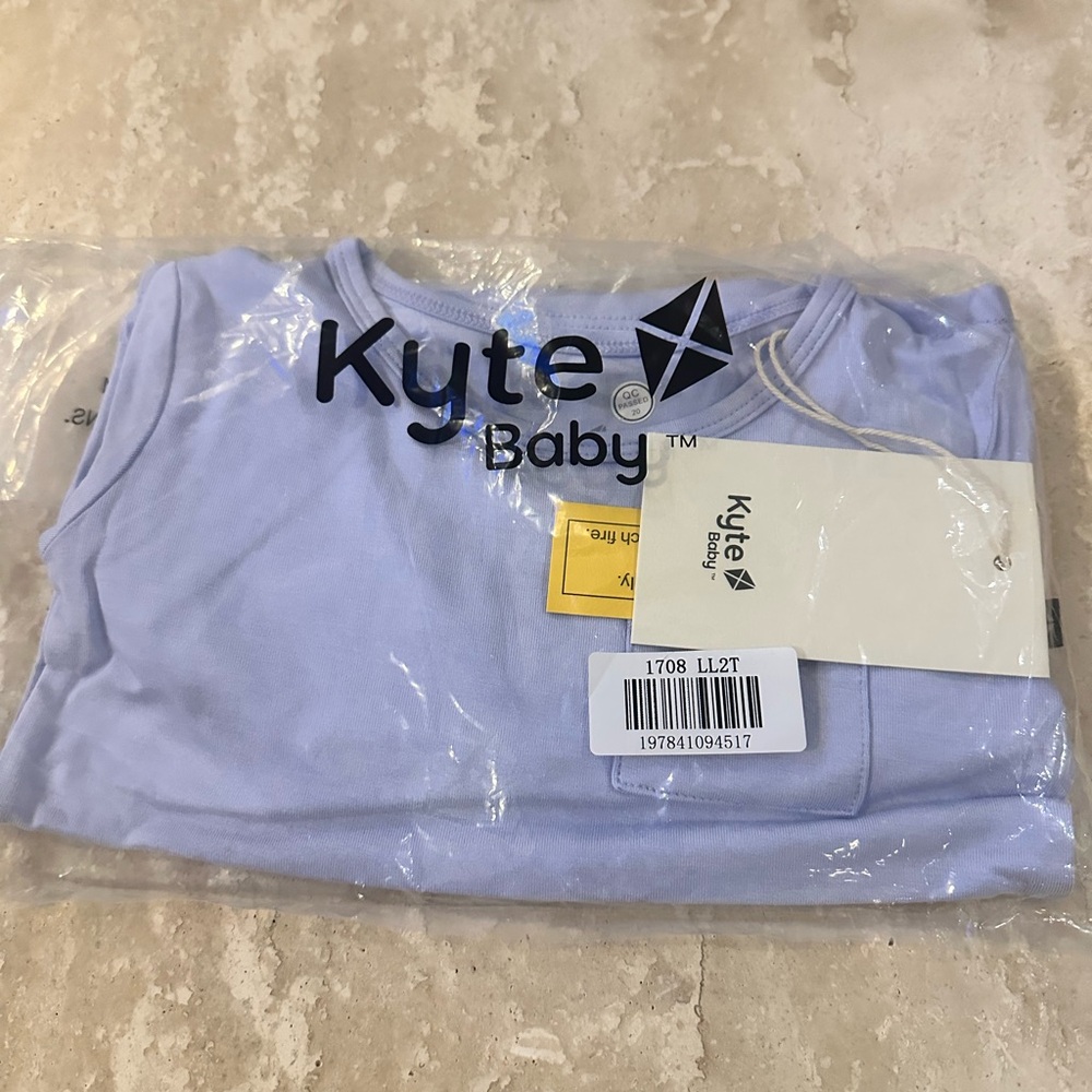 NIB Kyte Baby Lilac Pjs - Short Sleeve Shirt with Pants 2T